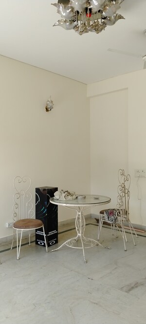 Furnished Amenities in 3 BHK Independent House at SS Mayfield Gardens, Sector 51 – for Sale