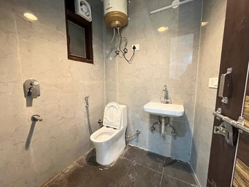 Bathroom in 2 BHK Builder Floor at Saket – for Rent