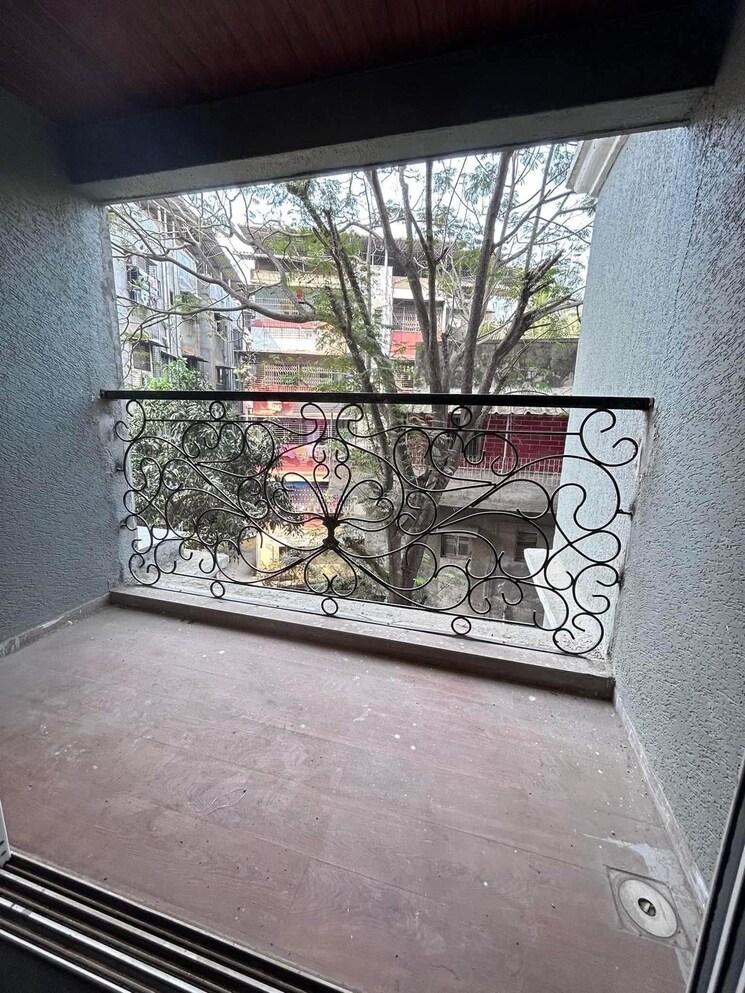Balcony, shree-jadhav-gadh 1 Bedroom 682 Sq.Ft. Apartment In Kalyan West Thane 8731821