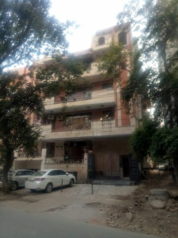 4 BHK Builder Floor For Sale in Chittaranjan Park
