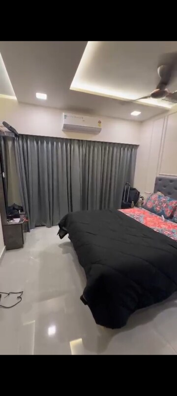 Bedroom in 1 BHK Apartment at Man Opus, Mira Road – for Rent