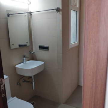 Bathroom in 3 BHK Apartment at Central Park 3 Flower Valley, Sohna Sector 33 – for Rent