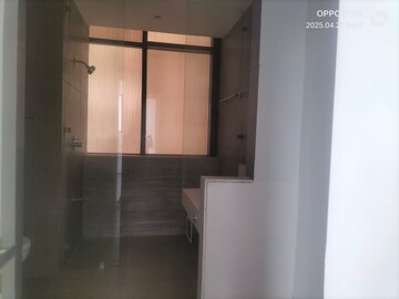 Bathroom in 2 BHK Apartment at Ireo Skyon, Sector 60 – for Sale