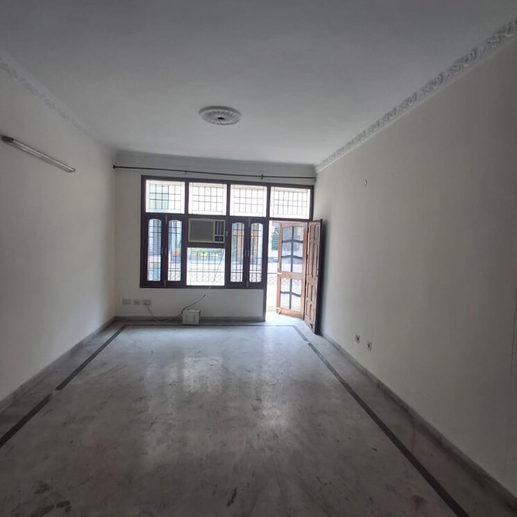 Room, sector 50 3 Bedroom 1550 Sq.Ft. Apartment In Sector 50 Chandigarh 8731868