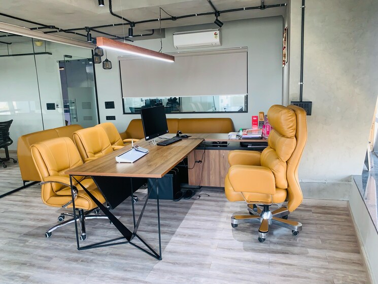 Team Area, shivalik-shilp Commercial Office Space 2500 Sq.Ft. In Sanidhya Ahmedabad 8731841