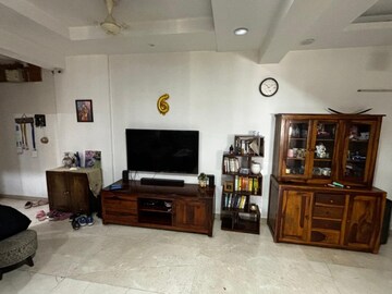 Living Room in 3 BHK Builder Floor at Sector 15a – for Rent