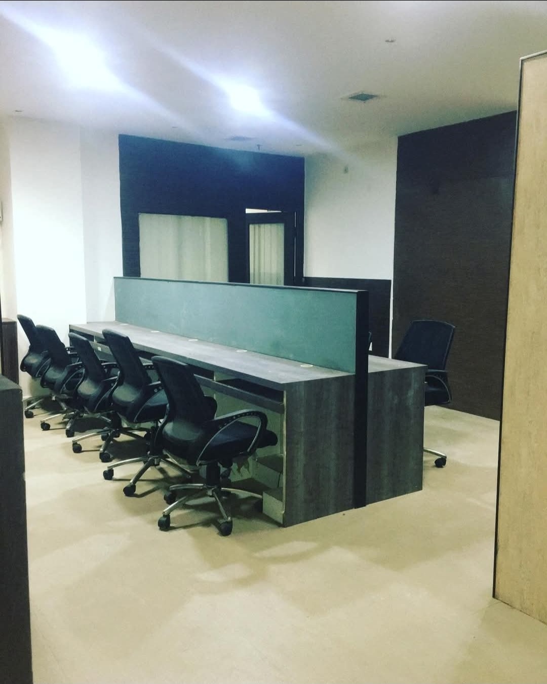 Office Space For Rent in Pearls Omaxe Tower 