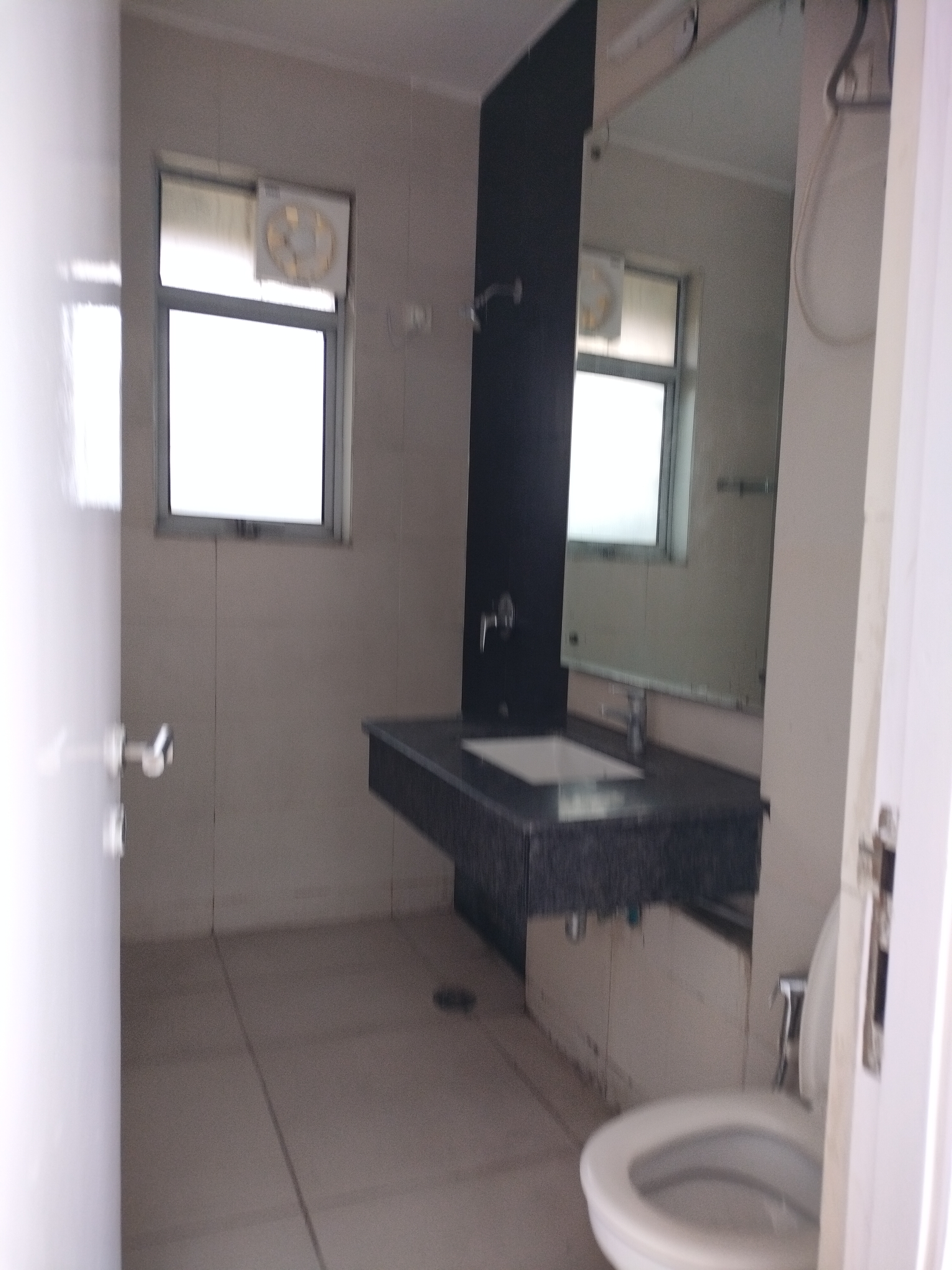 2 BHK Apartment For Rent in Ireo Uptown