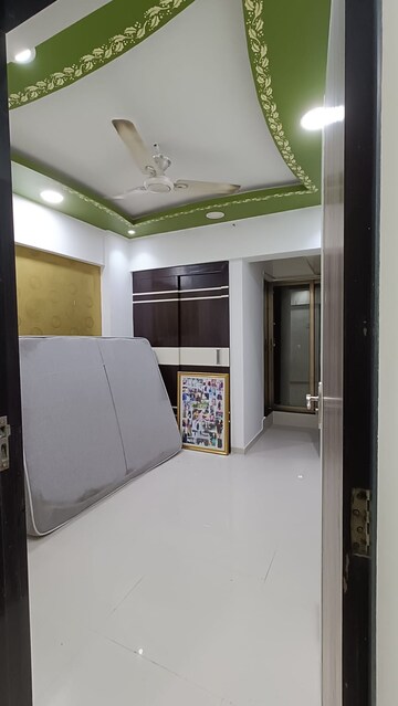 Room in 2 BHK Apartment at Naupada – for Sale