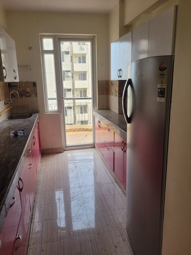 Kitchen, ansal-royal-heritage 2 Bedroom 859 Sq.Ft. Apartment In Sector 70 Faridabad 8731968