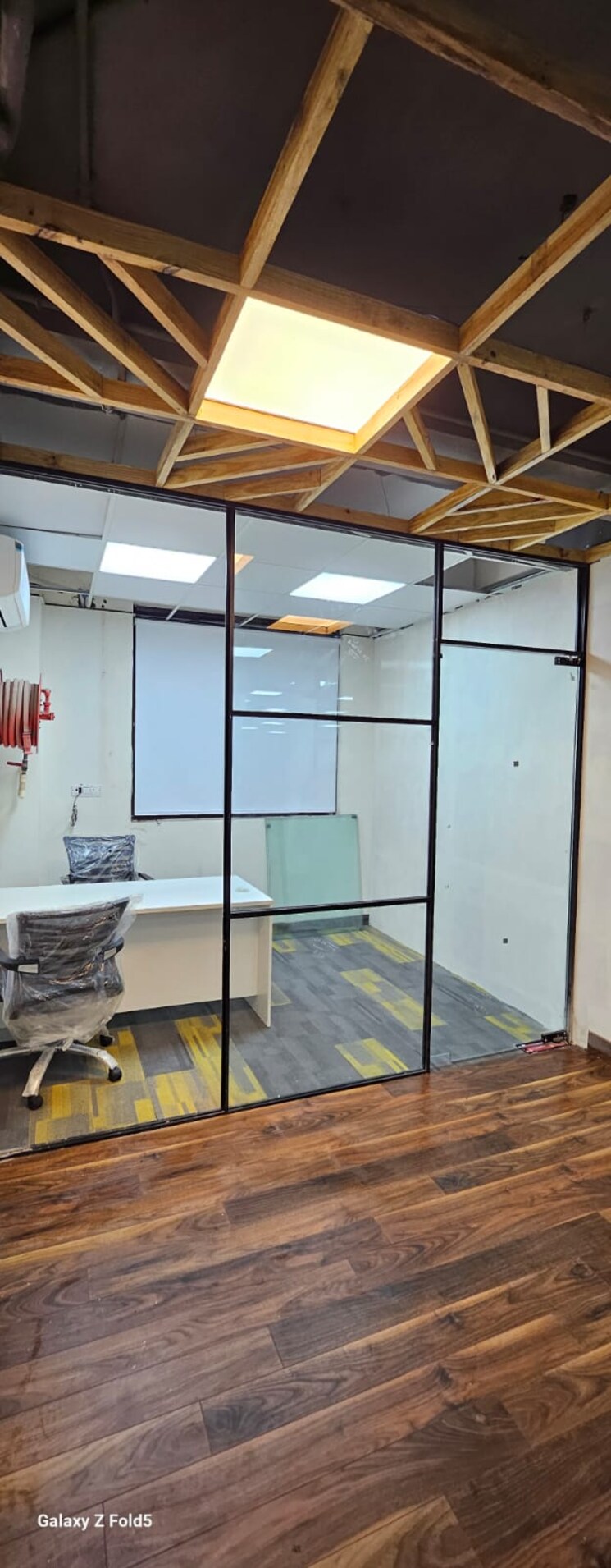 Team Area, netaji subhash place Commercial Office Space 3399 Sq.Ft. In Netaji Subhash Place Delhi 8731993