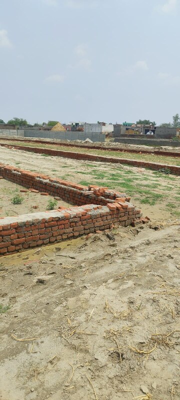  Plot – Exterior View View at Dankaur - for Sale