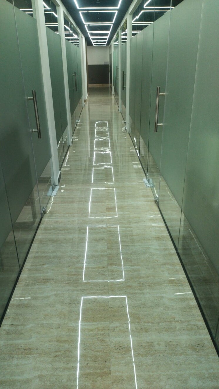 undefined, sector 63 Commercial Office Space 1400 Sq.Ft. In Sector 63 Noida 8731997