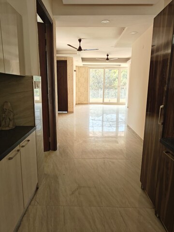 Bathroom in 3 BHK Builder Floor at Sector 57 – for Rent
