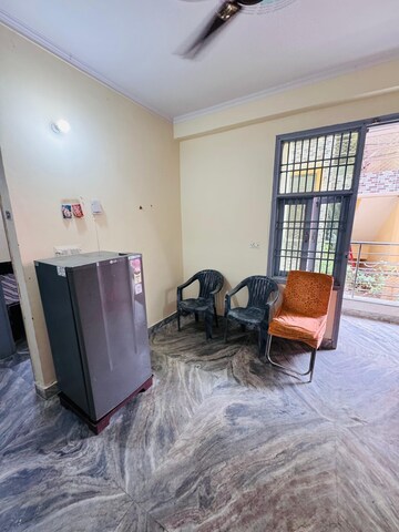 Living Room in 2 BHK Builder Floor at New Ashok Nagar – for Rent
