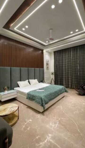 2 BHK Builder Floor For Rent in Khanpur