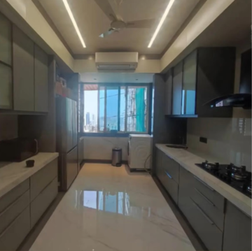 Kitchen in 4 BHK Apartment at Mahindra Gardens, Udyog Nagar – for Rent