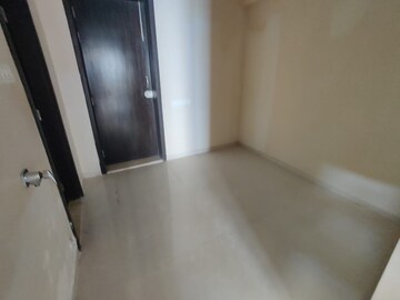 Room in 4 BHK Apartment at Nyati Windchimes, Mohammadwadi – for Sale
