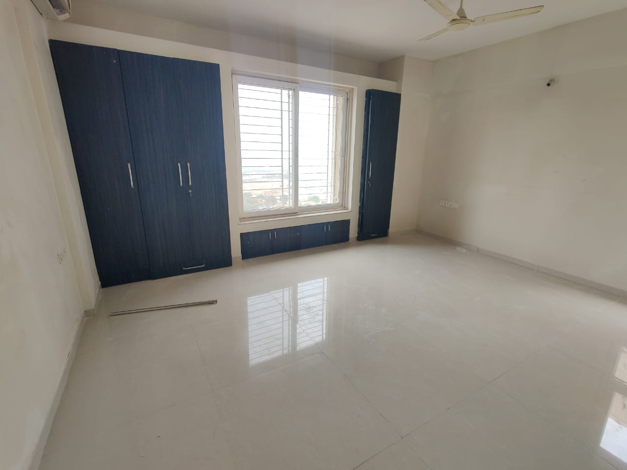 4 BHK + Servant Room Apartment For Sale in Nyati Windchimes