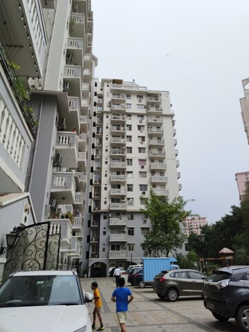 3 BHK Apartment – Exterior View View at DLF The Carlton Estate, Dlf Phase V - for Rent