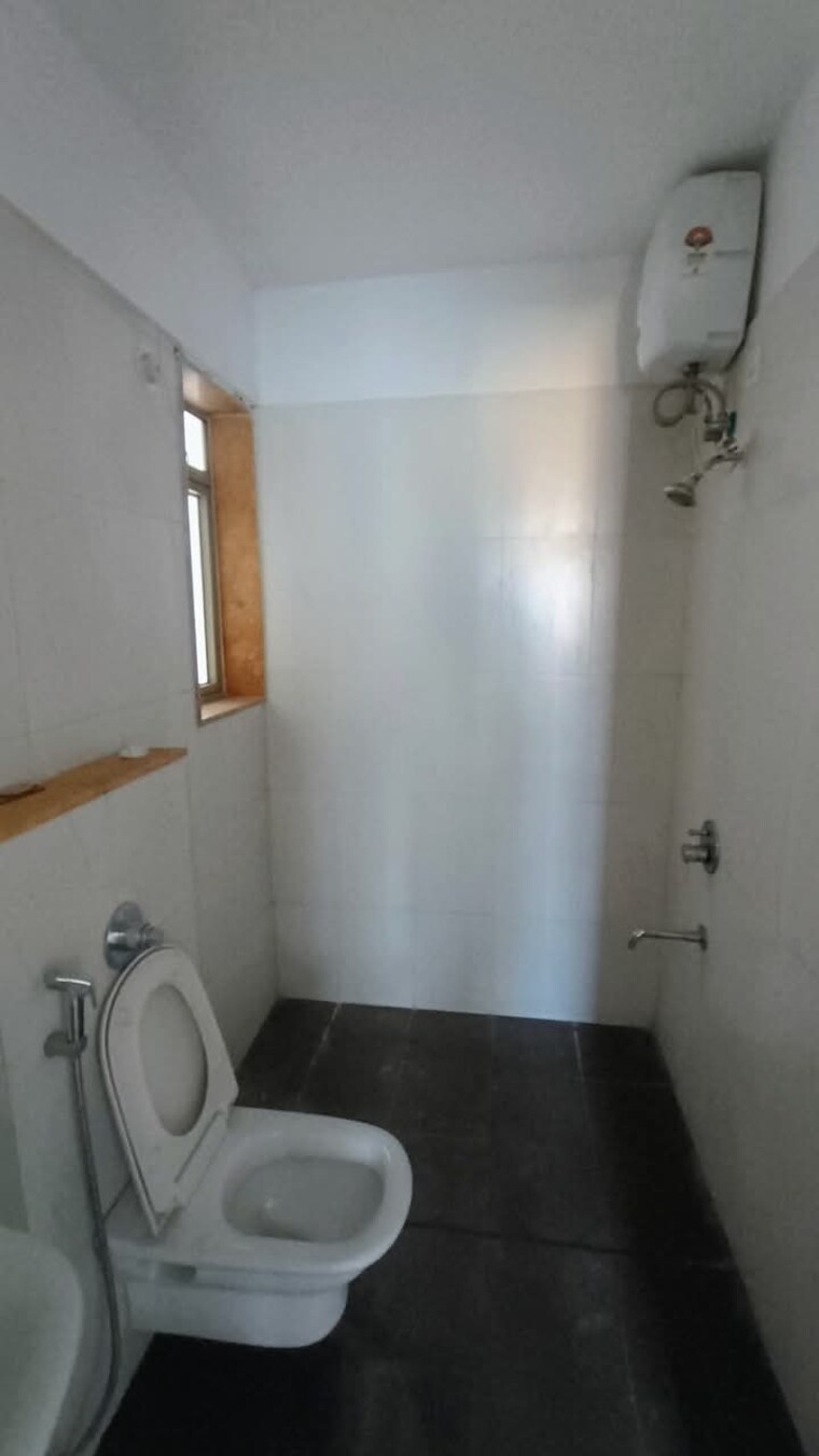 Bathroom, lodha-casa-rio 2 Bedroom 686 Sq.Ft. Apartment In Dombivli East Thane 8732208