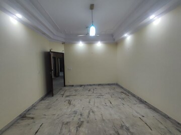Room in 3 BHK Builder Floor at Malviya Nagar – for Rent