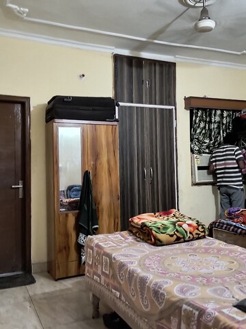 3.5 BHK Apartment For Sale in Sarita Vihar