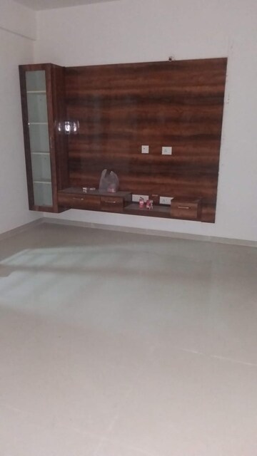 Room in 3 BHK Apartment at Begonia Homes, Manikonda – for Sale