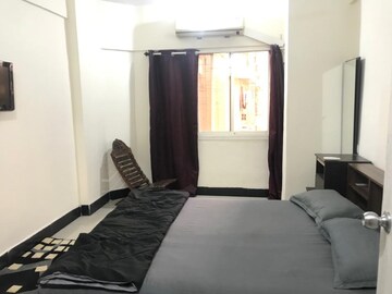 Bedroom in 2 BHK Apartment at Hiranandani Powai Park, Powai – for Rent