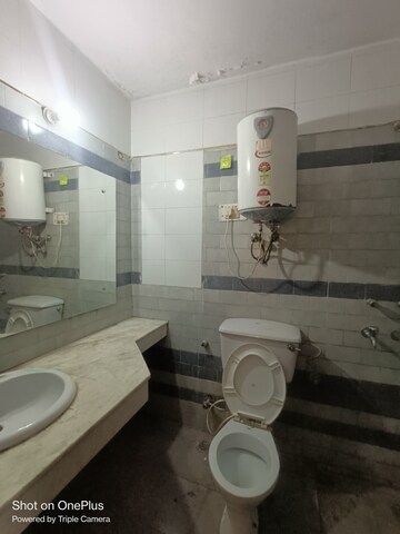 Bathroom in 3 BHK Builder Floor at Ansal Sushant Lok I, Sector 43 – for Rent