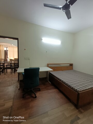 Living Room in 3 BHK Builder Floor at Ansal Sushant Lok I, Sector 43 – for Rent