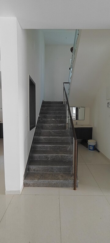 Staircase in 5 BHK Apartment at Rajapushpa Green Dale, Tellapur – for Rent