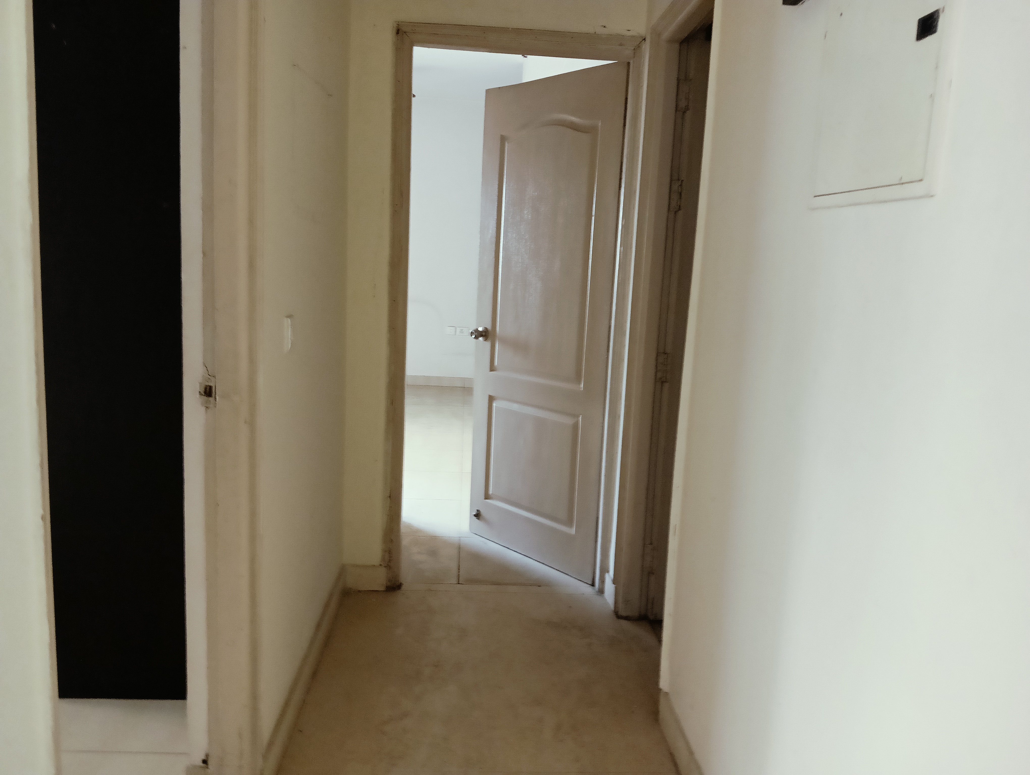 3 BHK 1630 Sq.Ft. Apartment in Landcraft Golflinks Plaza