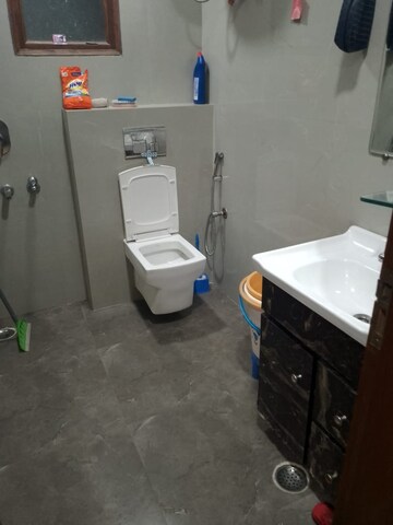 Master Bedroom in 4 BHK Builder Floor at Vasundhara Sector 5 – for Sale