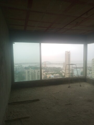 Room in 3 BHK Apartment at Rohan Lifescapes Aquino, Prabhadevi – for Sale