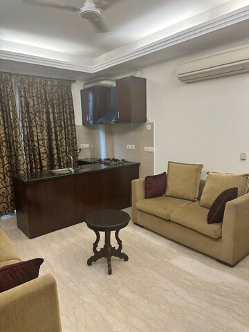 Living Room in 1 BHK Builder Floor at Panchsheel Enclave – for Rent