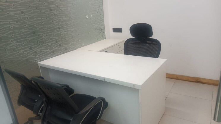 Team Area, sector 63 Commercial Office Space 1000 Sq.Ft. In Sector 63 Noida 8732375