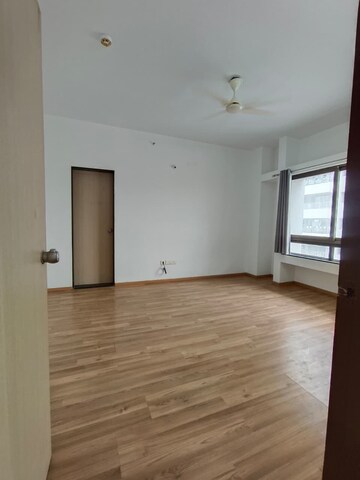 Room in 2 BHK Apartment at Hinjewadi – for Rent
