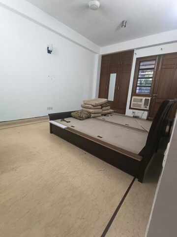 Bedroom in 3 BHK Builder Floor at Saket – for Rent