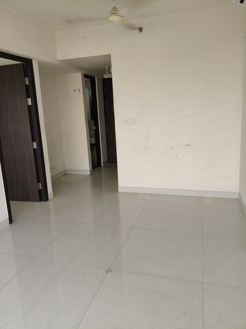 Room in 1 BHK Apartment at Lodha Casa Viva, Majiwada – for Sale