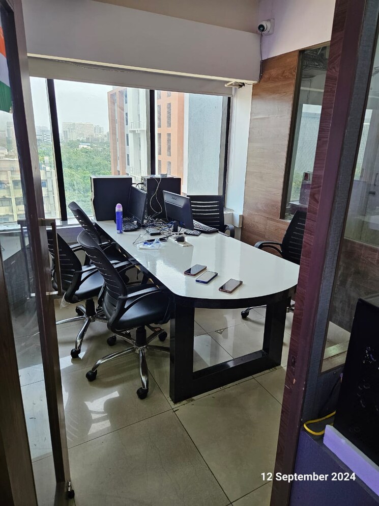 Team Area, goyal-infinity Commercial Office Space 716 Sq.Ft. In Prahlad Nagar Ahmedabad 8732435