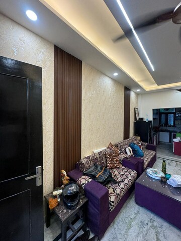 Living Room in 2 BHK Builder Floor at Sector 37 – for Sale