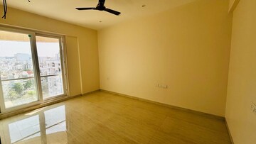 Room in 4 BHK Apartment at Manav Eternelle, Baner – for Rent