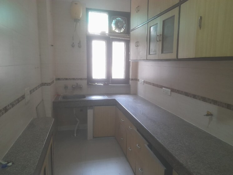 Kitchen, east of kailash 3 Bedroom 1100 Sq.Ft. Builder Floor In East Of Kailash Delhi 8732570