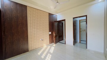 Room in 3 BHK Villa at Jaipur House Colony – for Rent