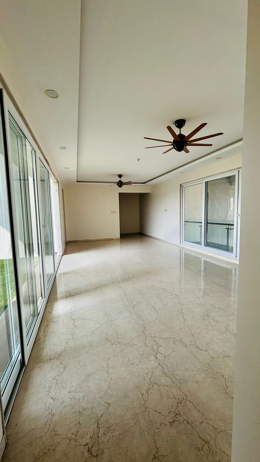 4 BHK + Pooja Room,Servant Room Apartment For Rent in Gm Kenjale Emirus