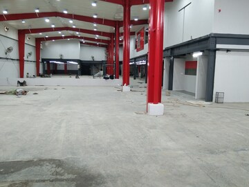 Parking in  Warehouse at Goregaon East – for Rent