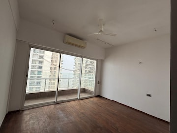 Room in 3 BHK Apartment at Omkar Alta Monte, Malad East – for Sale