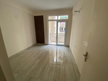 3 BHK Apartment For Rent in AWHO Brahmaputra Apartments, Sector 29