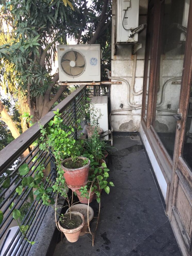 Balcony, boutique-residential-apartments-n-136 3 Bedroom 1800 Sq.Ft. Builder Floor In Panchsheel Park Delhi 8732692